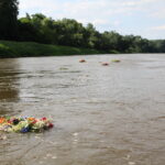 Konkurs na najpiękniejszy wianek rozpoczął obchody Nocy Świętojańskiej w Opatowcu / Marta Gajda / Radio Kielce