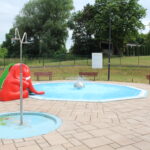 Stopnica. Basen z mobilnym zadaszeniem / Marta Gajda / Radio Kielce