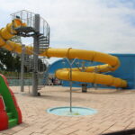 Stopnica. Basen z mobilnym zadaszeniem / Marta Gajda / Radio Kielce