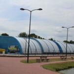 Stopnica. Basen z mobilnym zadaszeniem / Marta Gajda / Radio Kielce