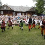 17.06.2018 Tokarnia. Park etnograficzny.  Gala finałowa konkursu  „Jawor u źródeł kultury” / Jarosław Kubalski / Radio Kielce