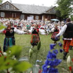 17.06.2018 Tokarnia. Park etnograficzny.  Gala finałowa konkursu  „Jawor u źródeł kultury” / Jarosław Kubalski / Radio Kielce