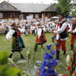 17.06.2018 Tokarnia. Park etnograficzny.  Gala finałowa konkursu  „Jawor u źródeł kultury” / Jarosław Kubalski / Radio Kielce