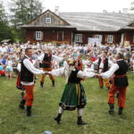 17.06.2018 Tokarnia. Park etnograficzny.  Gala finałowa konkursu  „Jawor u źródeł kultury” / Jarosław Kubalski / Radio Kielce
