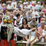 17.06.2018 Tokarnia. Park etnograficzny.  Gala finałowa konkursu  „Jawor u źródeł kultury” / Jarosław Kubalski / Radio Kielce
