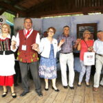 17.06.2018 Tokarnia. Park etnograficzny.  Gala finałowa konkursu  „Jawor u źródeł kultury” / Jarosław Kubalski / Radio Kielce