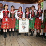 17.06.2018 Tokarnia. Park etnograficzny.  Gala finałowa konkursu  „Jawor u źródeł kultury” / Jarosław Kubalski / Radio Kielce