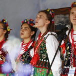 17.06.2018 Tokarnia. Park etnograficzny.  Gala finałowa konkursu  „Jawor u źródeł kultury” / Jarosław Kubalski / Radio Kielce