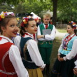 17.06.2018 Tokarnia. Park etnograficzny.  Gala finałowa konkursu  „Jawor u źródeł kultury” / Jarosław Kubalski / Radio Kielce