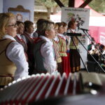 17.06.2018 Tokarnia. Park etnograficzny.  Gala finałowa konkursu  „Jawor u źródeł kultury” / Jarosław Kubalski / Radio Kielce