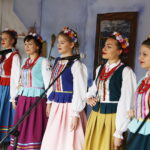 17.06.2018 Tokarnia. Park etnograficzny.  Gala finałowa konkursu  „Jawor u źródeł kultury” / Jarosław Kubalski / Radio Kielce