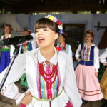 17.06.2018 Tokarnia. Park etnograficzny.  Gala finałowa konkursu  „Jawor u źródeł kultury” / Jarosław Kubalski / Radio Kielce