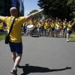 Kolonia. Final Four Ligi Mistrzów. Kibice przed meczem PGE Vive Kielce - Barcelona / Jarosław Kubalski / Radio Kielce