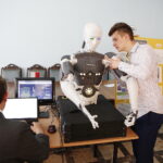 07.06.2019 Podzamcze Chęcińskie. Centrum Nauki Leonardo Da Vinci. Festiwal Naukowy E(x)plory / Jarosław Kubalski / Radio Kielce