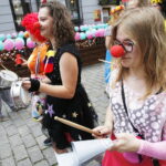 08.06.2019 Kielce. 10 lecia istnienia kieleckiego oddziału Fundacji Dr Clown. Parada wolontariuszy / Jarosław Kubalski / Radio Kielce