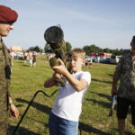 23.06.2019 Masłów.Lotnisko. I Memoriał Kawaleryjsko - Spadochronowy im. generała Tadeusza Buka / Jarosław Kubalski / Radio Kielce