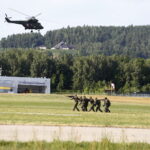 23.06.2019 Masłów.Lotnisko. I Memoriał Kawaleryjsko - Spadochronowy im. generała Tadeusza Buka / Jarosław Kubalski / Radio Kielce