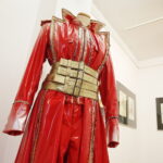 28.06.2019 Busko - Zdrój. Galeria "Zielona" i Fundacja im. Edwarda Kusztala - wystawa projektów kostiumów Małgorzaty Słoniowskiej do oper / Jarosław Kubalski / Radio Kielce