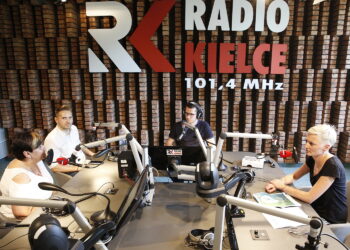 25.06.2019 Radio Kielce. Punkty Widzenia. Zastępca prezydenta Danuta Papaj, radny Dariusz Kisiel, prowadzący audycję Wiktor Dziarmaga i radna Agata Wojda / Jarosław Kubalski / Radio Kielce