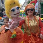 Kielce. Akcja „Budzenie Sienkiewki” na Rynku / Dorota Klusek / Radio Kielce