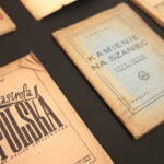 Wojenne losy por. Tadeusza Rojka i jego rodziny na wystawie w OMPiO / Marzena Mąkosa / Radio Kielce