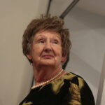 Wojenne losy por. Tadeusza Rojka i jego rodziny na wystawie w OMPiO. Córka porucznika Danuta Żbikowska / Marzena Mąkosa / Radio Kielce