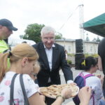 Piknik z okazji Dnia Samorządu Terytorialnego. Poseł Krzysztof Lipiec / Marzena Mąkosa / Radio Kielce