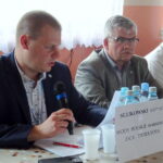 Od lewej: zastępca dyrektora Wód Polskich w Warszawie Krzysztof Sulikowski, zastępca dyrektora Wód Polskich w Radomiu Maciej Brzeski, kierownik Wód Polskich Mirosław Chabiera / Emilia Sitarska / Radio Kielce