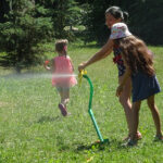 Ostrowiec Świętokrzyski. Śniadanie w parku / Emilia Sitarska / Radio Kielce