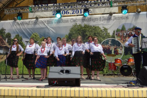 Sędziszów. XII Festiwal Ludowy im. Stefana Ostrowskiego i Jana Jawora / Ewa Pociejowska-Gawęda / Radio Kielce