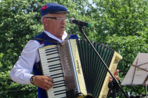 Sędziszów. XII Festiwal Ludowy im. Stefana Ostrowskiego i Jana Jawora / Ewa Pociejowska-Gawęda / Radio Kielce