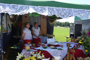 Sędziszów. XII Festiwal Ludowy im. Stefana Ostrowskiego i Jana Jawora / Ewa Pociejowska-Gawęda / Radio Kielce