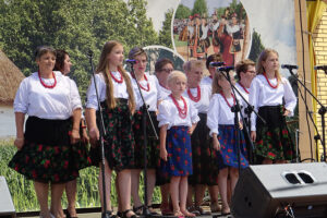 Sędziszów. XII Festiwal Ludowy im. Stefana Ostrowskiego i Jana Jawora / Ewa Pociejowska-Gawęda / Radio Kielce