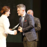 Kielce. Uroczystości upamiętniające utworzenie 2. Pułku Artylerii Lekkiej Legionów. Na zdjęciu: Krzysztof Słoń, senator PiS i Agata Wojtyszek, wojewoda świętokrzyski / Jarosław Kubalski / Radio Kielce