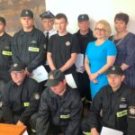 Strażacy  OSP Zawichost i OSP Dziurów z władzami samorządowymi gminy Zawichost / Grażyna-Szlęzak-Wójcik / Radio Kielce