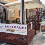 Reklamy na Rynku starego miasta / Grażyna-Szlęzak-Wójcik / Radio Kielce