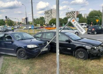 Kielce. Wypadek na skrzyżowaniu ulic Tarnowskiej i Seminaryjskiej / świętokrzyska policja