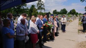 Starachowice. Święto Policji połączone z odsłonięciem pomnika poległych funkcjonariuszy / Anna Głąb / Radio Kielce