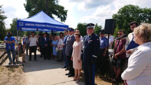 Starachowice. Święto Policji połączone z odsłonięciem pomnika poległych funkcjonariuszy / Anna Głąb / Radio Kielce