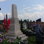 Starachowice. Święto Policji połączone z odsłonięciem pomnika poległych funkcjonariuszy / Anna Głąb / Radio Kielce