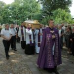 Pożegnanie księdza Daniela Jarosińskiego / Piotr Kwaśniewski / Radio Kielce