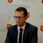 Na zdjęciu: Tomasz Porębski - rzecznik prasowy prezydenta Kielc / Piotr Kwaśniewski / Radio Kielce