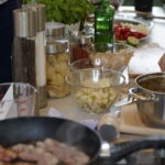 Stacja Wakacje - Śniadanie w ogrodzie: sałatki / Aneta Cielibała-Gil / Radio Kielce