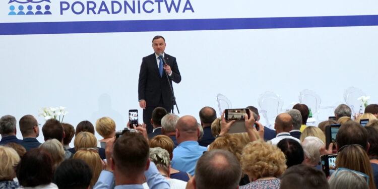 I Kongres Poradnictwa. Prezydent RP Andrzej Duda / Monika Miller / Radio Kielce