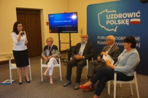 Warszawa. Forum Programowe Koalicji Obywatelskiej. Na zdjęciu: Marzena Okła-Drewnowicz - posłanka PO / Michał Kita / Radio Kielce