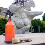 Kielce. Renowacja rzeźby „Przysięga miłości” przy źródełku Biruty / Mateusz Kępiński / Radio Kielce