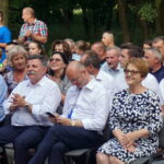 Piknik PiS w Nieciesławicach. Drugi z lewej: Andrzej Kryj - poseł PiS, Piotr Wawrzyk, wiceminister spraw zagranicznych oraz Maria Zuba - poseł PiS / Michał Kita / Radio Kielce