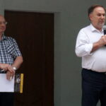 Piknik PiS w Nieciesławicach. Z prawej: Marek Kwitek - poseł PiS / Michał Kita / Radio Kielce