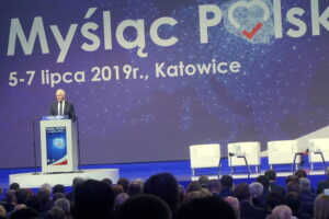 Konwencja PiS - drugi dzień. Na zdjęciu: Jarosław Gowin, minister nauki i szkolnictwa wyższego / Michał Kita / Radio Kielce