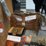 Przedmioty zarekwirowane przez Izbę Administracji Skarbowej w Kielcach / Patryk Chudzik / Radio Kielce